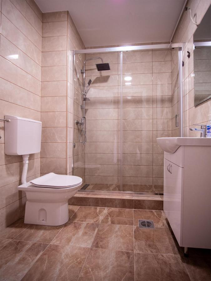 Apartman Sara Apartment Нови Сад Екстериор снимка